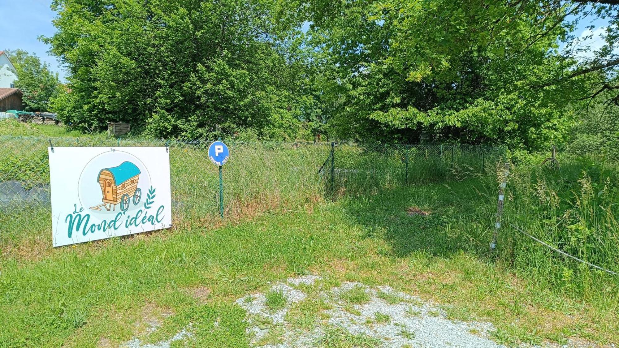 La Roulotte Tiny House Du Mond'Ideal Leval  Buitenkant foto